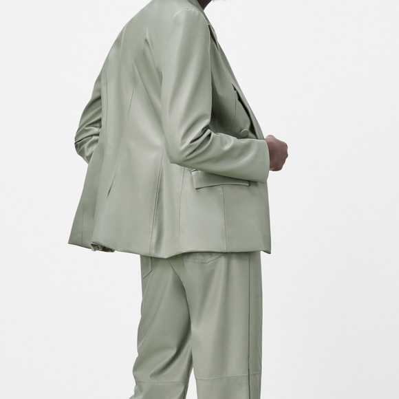 ZARA WOMAN SEA GREEN DOUBLE BREASTED FAUX LEATHER BLAZER - Picture 8 of 10